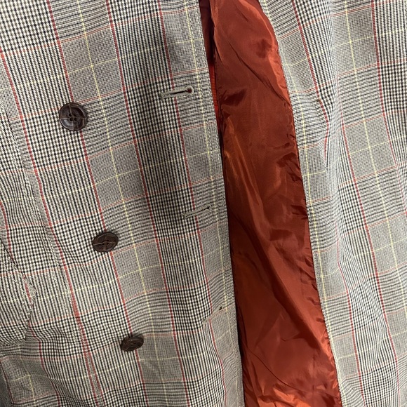 Trench coat. Brown w/white, orange/red, & yellow plaid pattern. Fully lined. - Picture 5 of 8